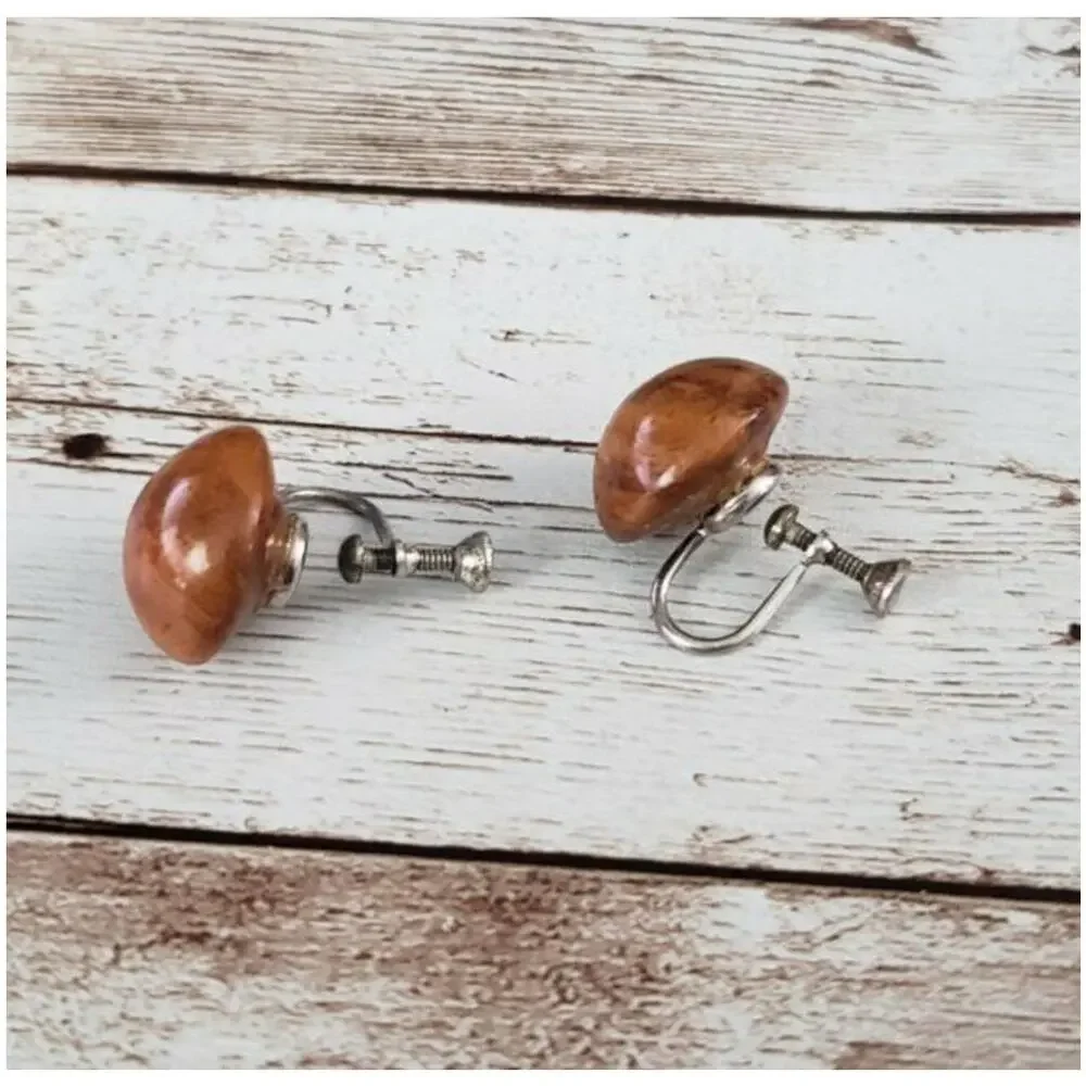 Vintage Screw On Earrings - Woodgrain Style Tan / Brown Domed Circle 5/8
